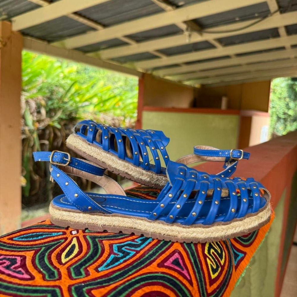 Bakers Espadrille Sandals Womens Size‎ 5 Blue Woven Leather Ankle Strap